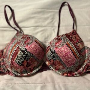 Victoria's Secret Very Sexy Push Up Plaid 38C Black Closure Bra